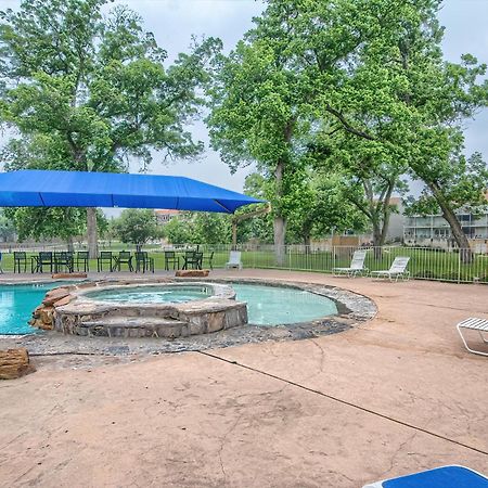 Urban Bungalow WW C301 New Braunfels Bagian luar foto