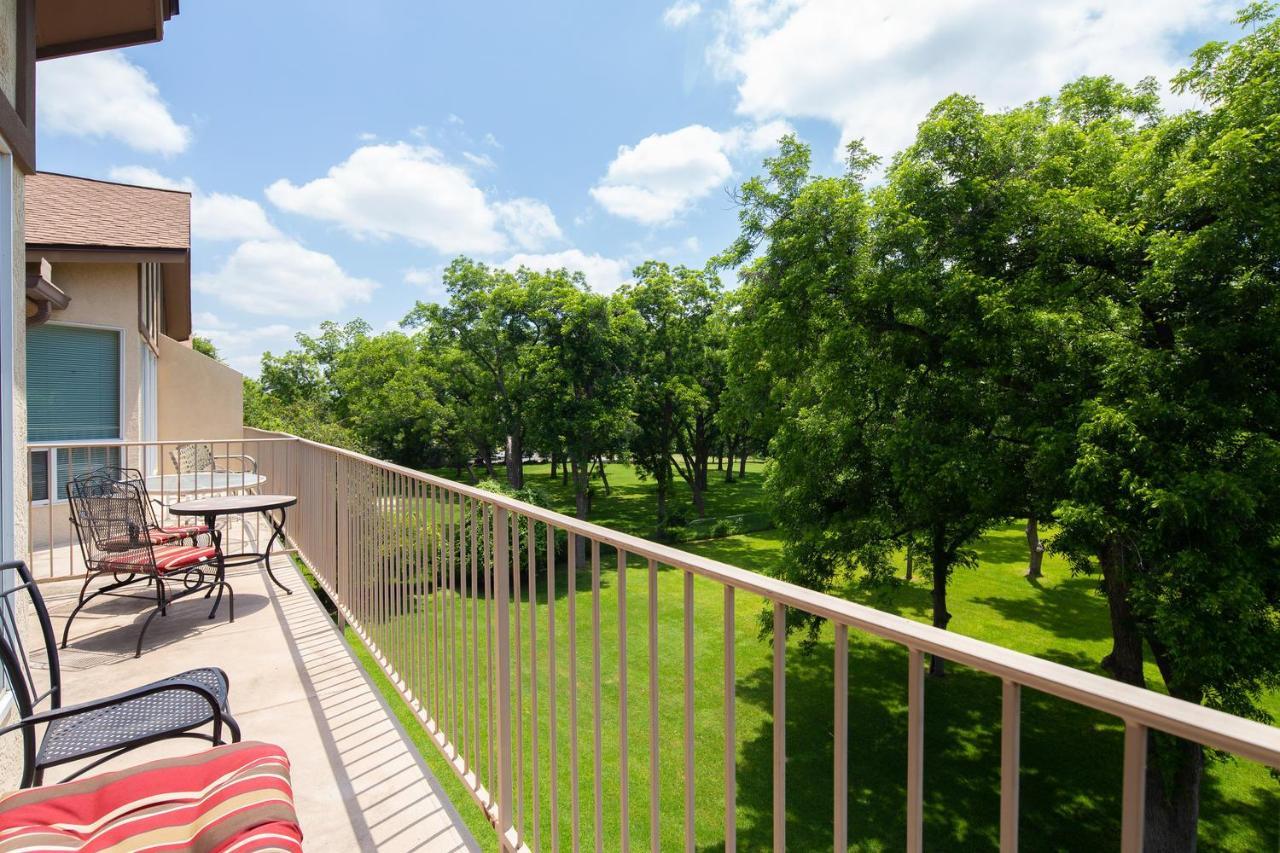 Urban Bungalow WW C301 New Braunfels Bagian luar foto