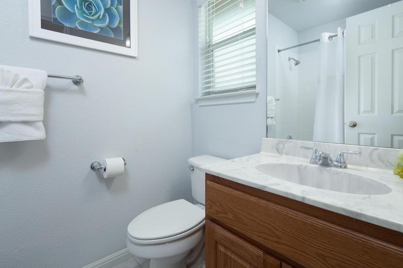 Urban Bungalow WW C301 New Braunfels Bagian luar foto
