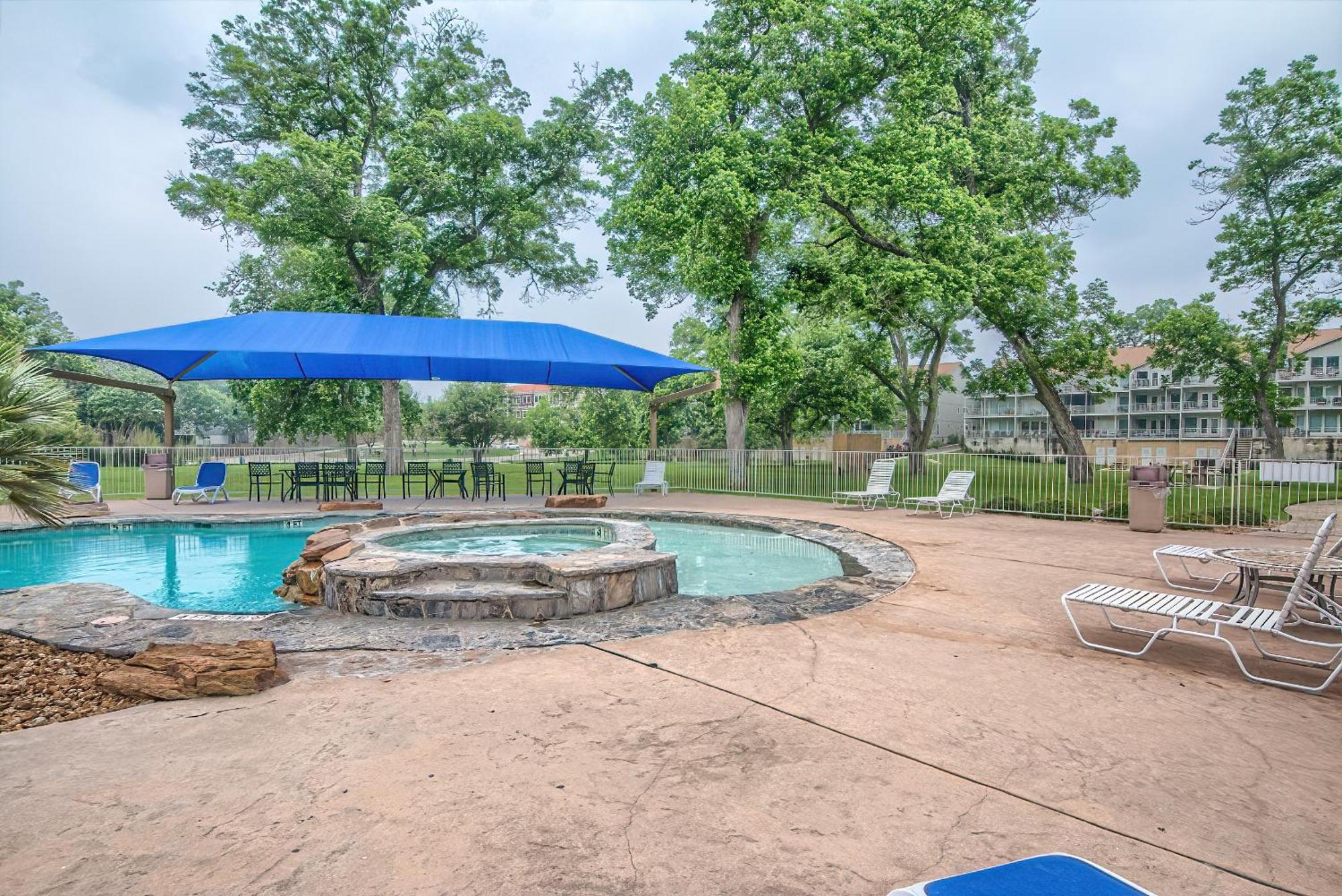 Urban Bungalow WW C301 New Braunfels Bagian luar foto